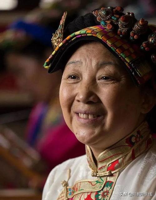 藏族网红吃瓜是谁啊视频,藏族网红“吃瓜”背后的故事